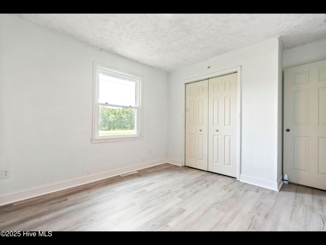 9348 Nc Highway 210, Rocky Point, NC 28457
