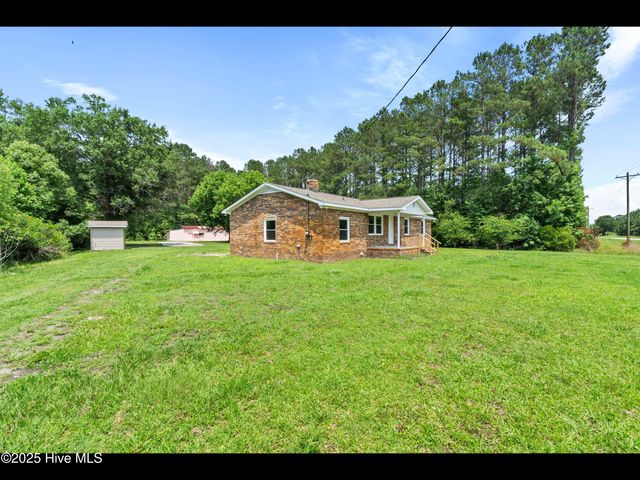 9348 Nc Highway 210, Rocky Point, NC 28457