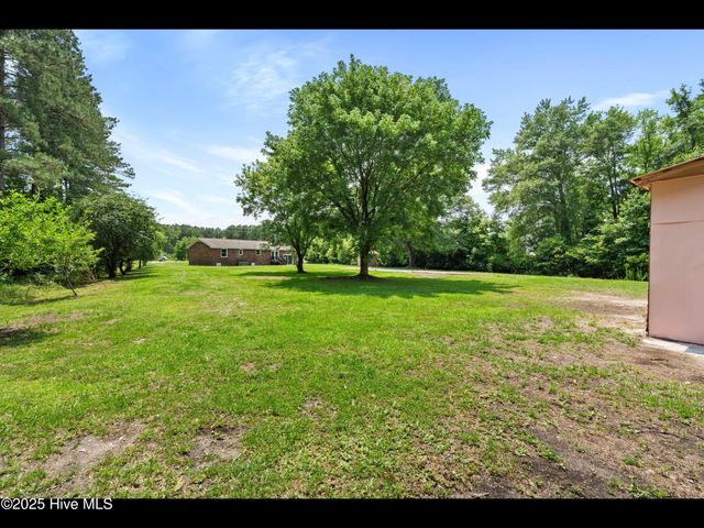 9348 Nc Highway 210, Rocky Point, NC 28457