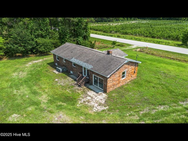 9348 Nc Highway 210, Rocky Point, NC 28457