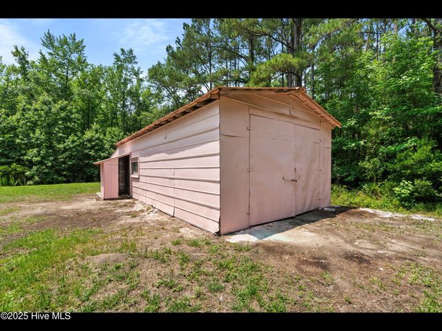 9348 Nc Highway 210, Rocky Point, NC 28457