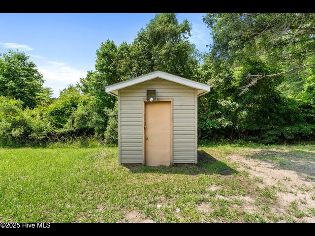 9348 Nc Highway 210, Rocky Point, NC 28457