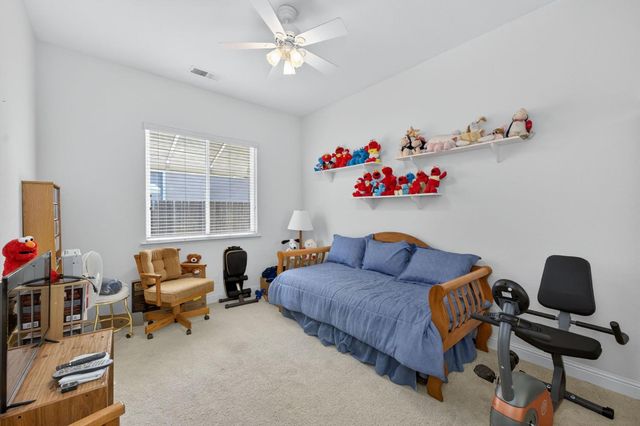 2330 Deauville Circle, Clovis, CA 93619