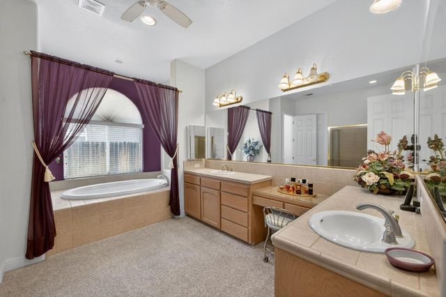 2330 Deauville Circle, Clovis, CA 93619