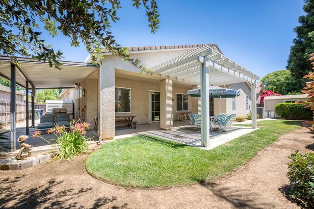 2330 Deauville Circle, Clovis, CA 93619