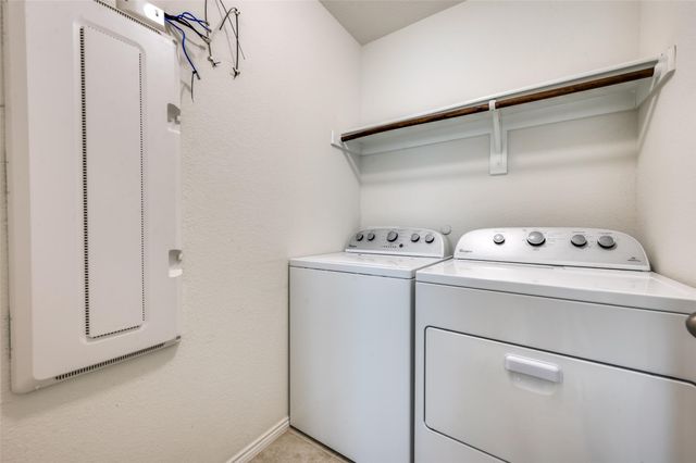 1525 Acmite Avenue, Cross Roads, TX 76227