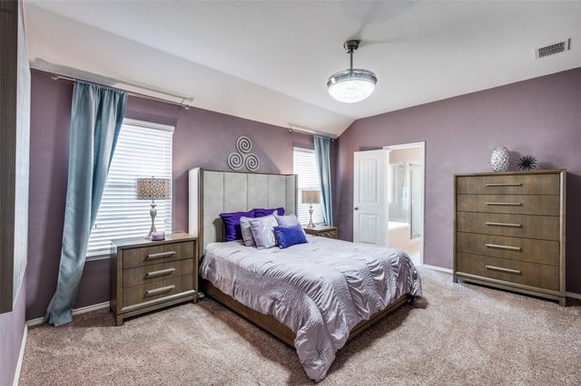 1525 Acmite Avenue, Cross Roads, TX 76227