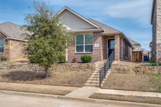 1525 Acmite Avenue, Cross Roads, TX 76227