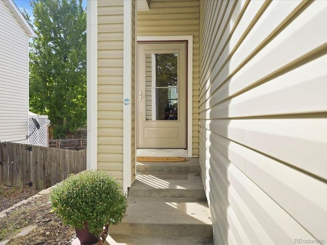 21972 E Crestline Place, Aurora, CO 80015