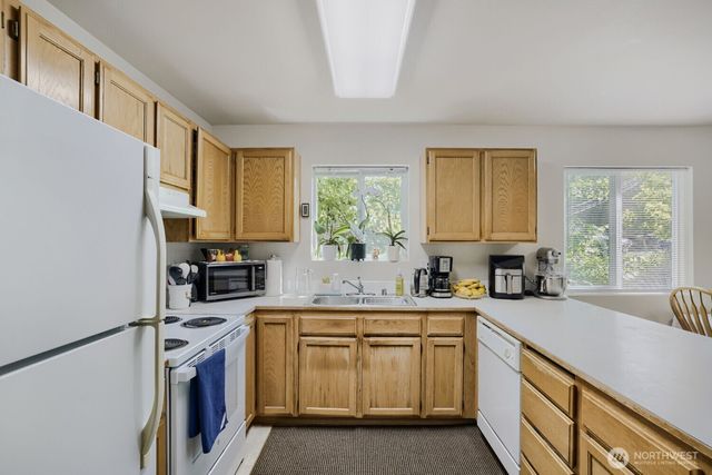 6101 McDougal Avenue, Everett, WA 98203