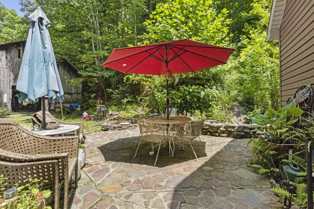 365 Johnny Morton Hollow Road, Stanton, KY 40380