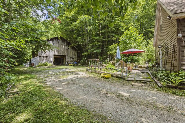 365 Johnny Morton Hollow Road, Stanton, KY 40380