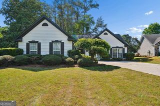 2765 Avalon Meadows Lane, Lawrenceville, GA 30044