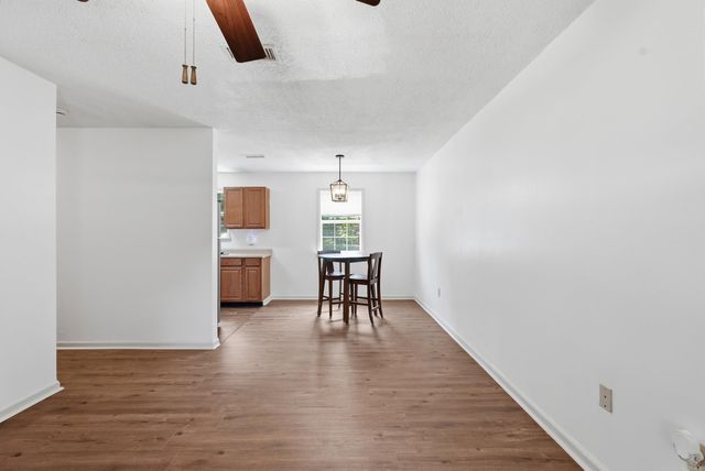 60 Azalea Loop, Conway, AR 72032