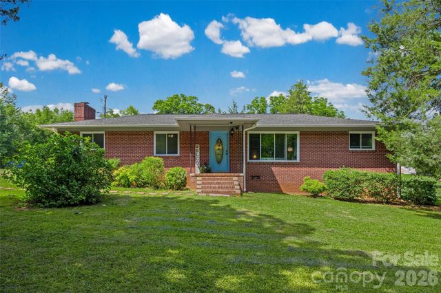1411 Oakdale Road, Rock Hill, SC 29730