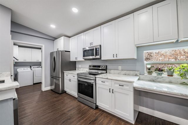 2125 LANIER ROAD, Plant City, FL 33565