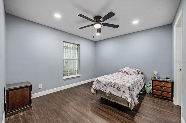 2125 LANIER ROAD, Plant City, FL 33565