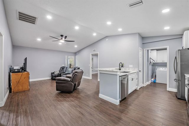 2125 LANIER ROAD, Plant City, FL 33565