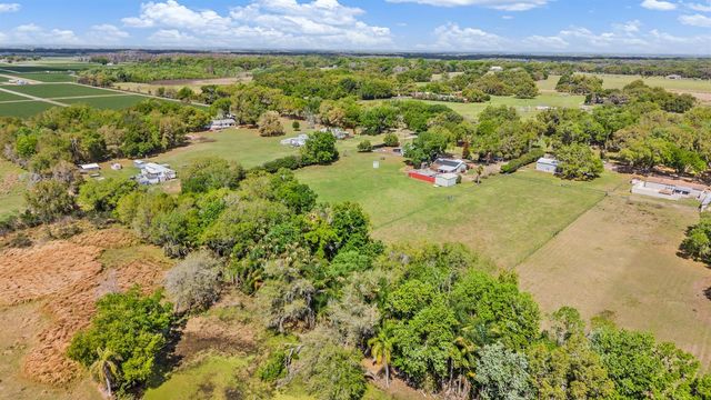 2125 LANIER ROAD, Plant City, FL 33565