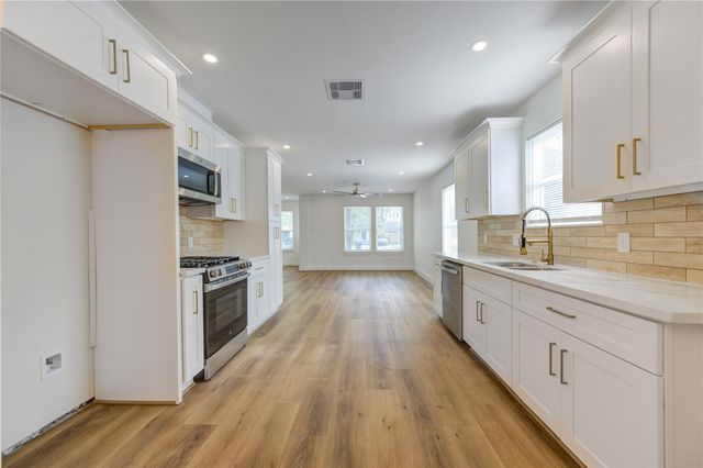 6923 Keller Street, Houston, TX 77087
