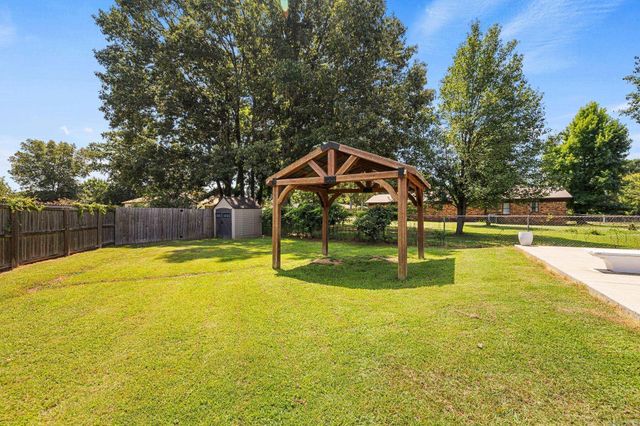 27 Forest Drive, Cabot, AR 72023
