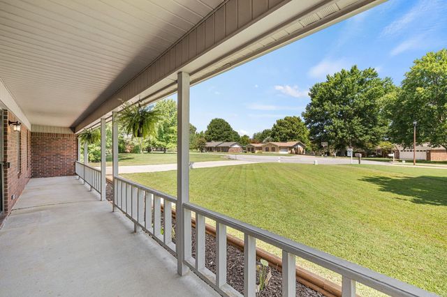 27 Forest Drive, Cabot, AR 72023