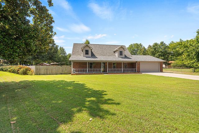 27 Forest Drive, Cabot, AR 72023