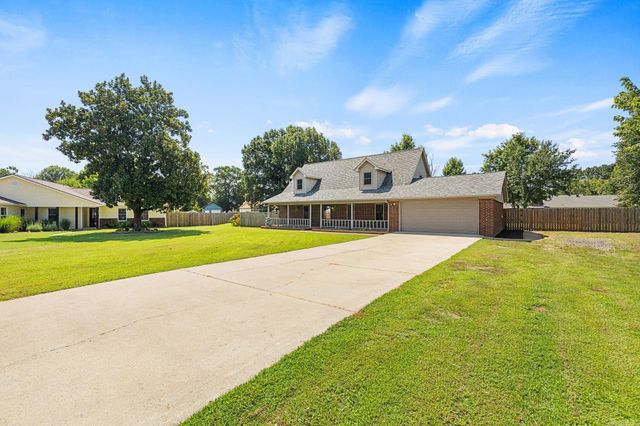 27 Forest Drive, Cabot, AR 72023