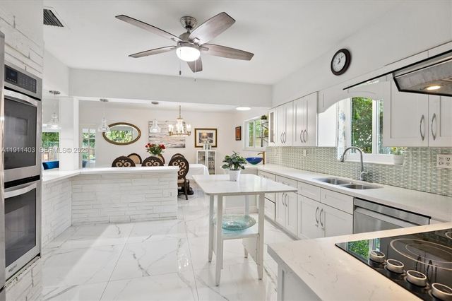 630 NE 175th St, Miami, FL 33162