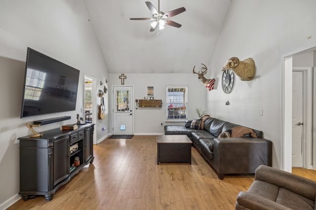 1179 Abernathy Rd, Ashland City, TN 37015