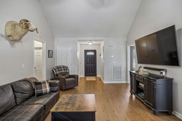 1179 Abernathy Rd, Ashland City, TN 37015