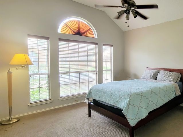 6518 Teresa Lane, Rowlett, TX 75089