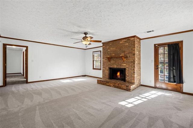 2005 HIGHRIGGS Lane, Snellville, GA 30078