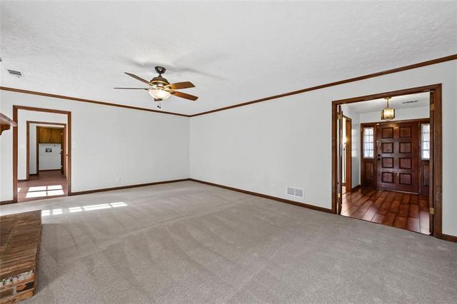 2005 HIGHRIGGS Lane, Snellville, GA 30078