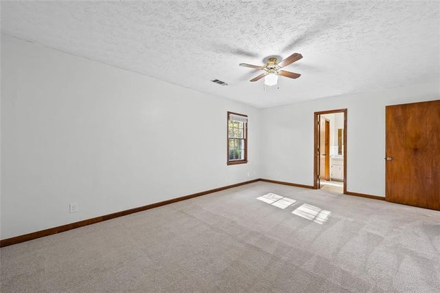 2005 HIGHRIGGS Lane, Snellville, GA 30078