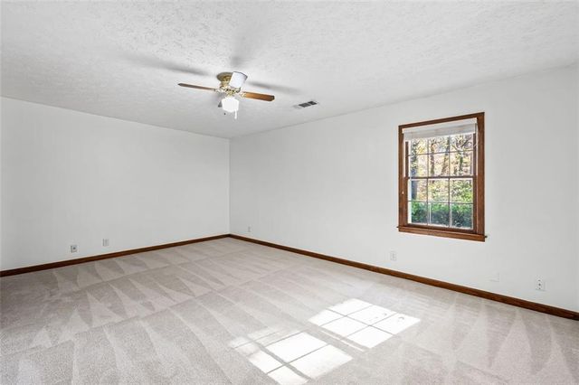 2005 HIGHRIGGS Lane, Snellville, GA 30078