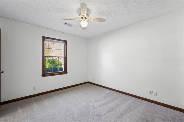 2005 HIGHRIGGS Lane, Snellville, GA 30078