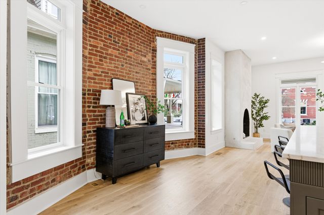 1014 Villa Pl, Nashville, TN 37212