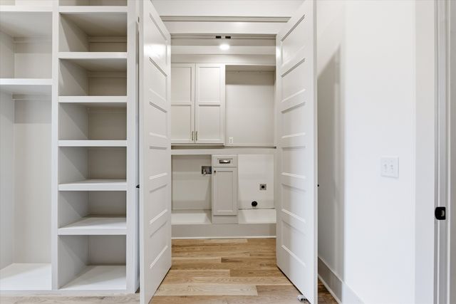 1014 Villa Pl, Nashville, TN 37212