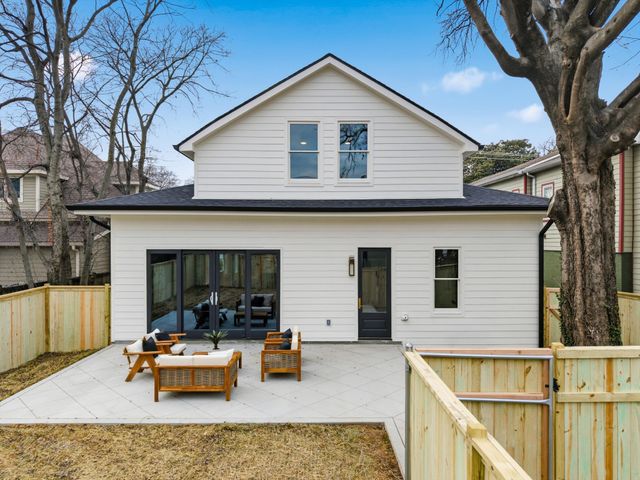 1014 Villa Pl, Nashville, TN 37212