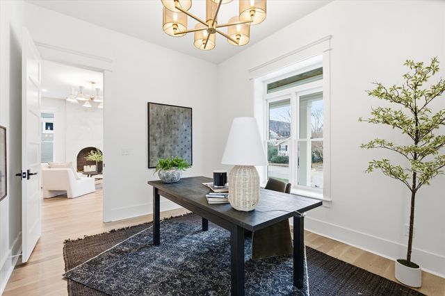 1014 Villa Pl, Nashville, TN 37212