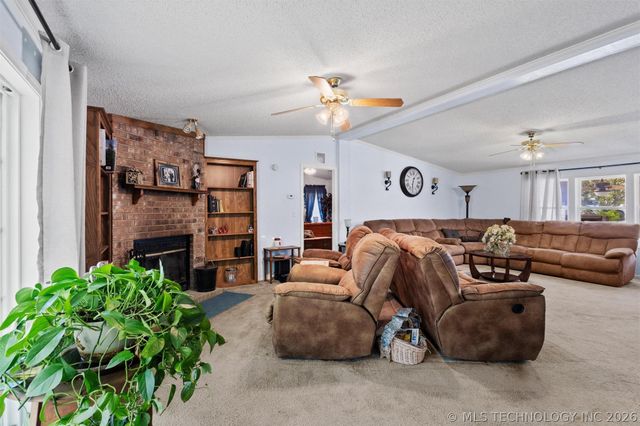 7769 Tribal Lane, Kingston, OK 73439