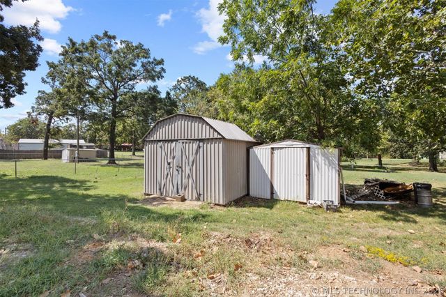 7769 Tribal Lane, Kingston, OK 73439