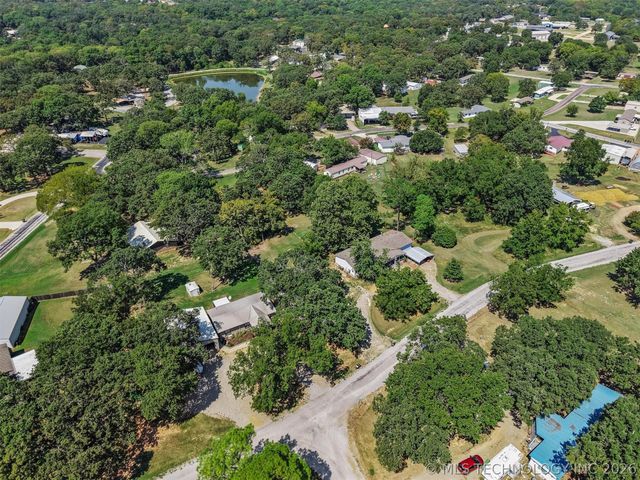 7769 Tribal Lane, Kingston, OK 73439