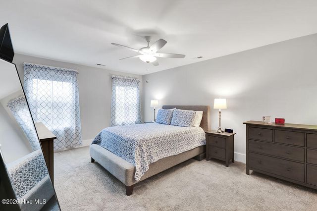 7402 Springwater Drive, Wilmington, NC 28411