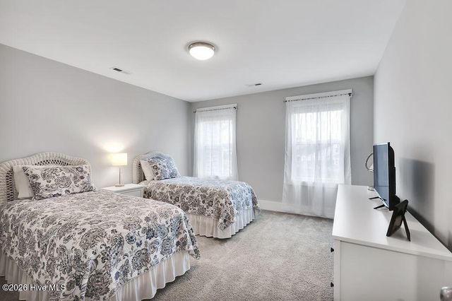 7402 Springwater Drive, Wilmington, NC 28411