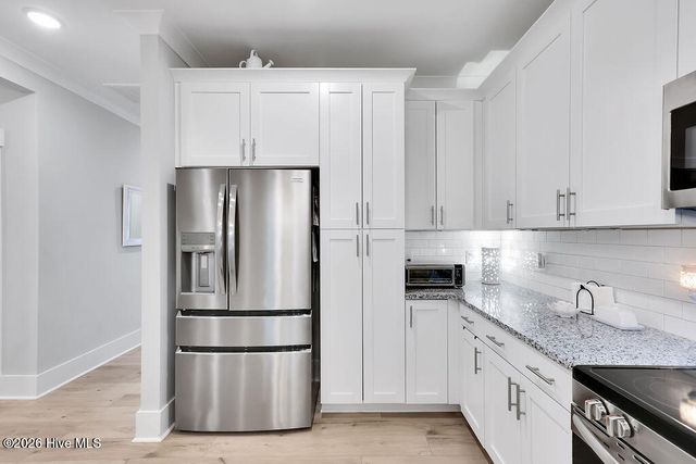 7402 Springwater Drive, Wilmington, NC 28411