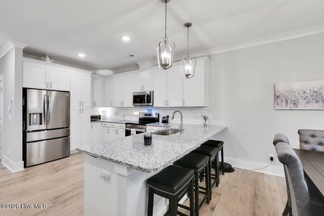 7402 Springwater Drive, Wilmington, NC 28411