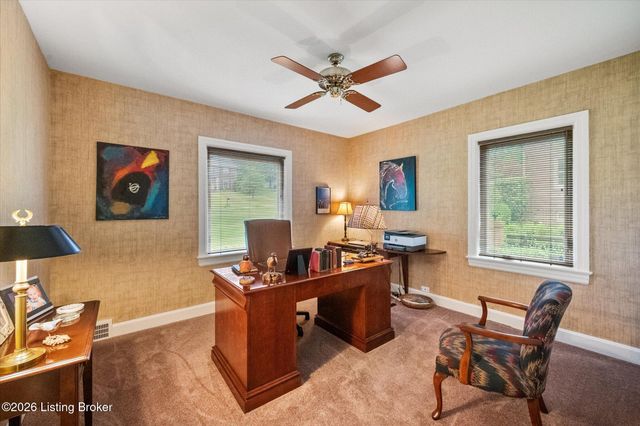 3004 Colonial Hill Rd, Louisville, KY 40205
