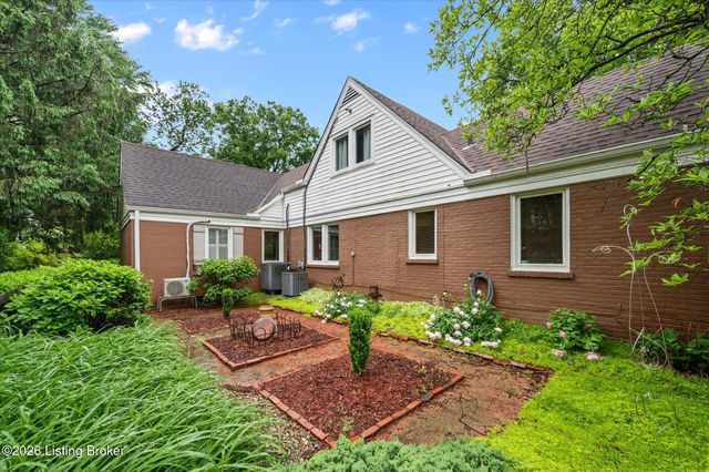 3004 Colonial Hill Rd, Louisville, KY 40205